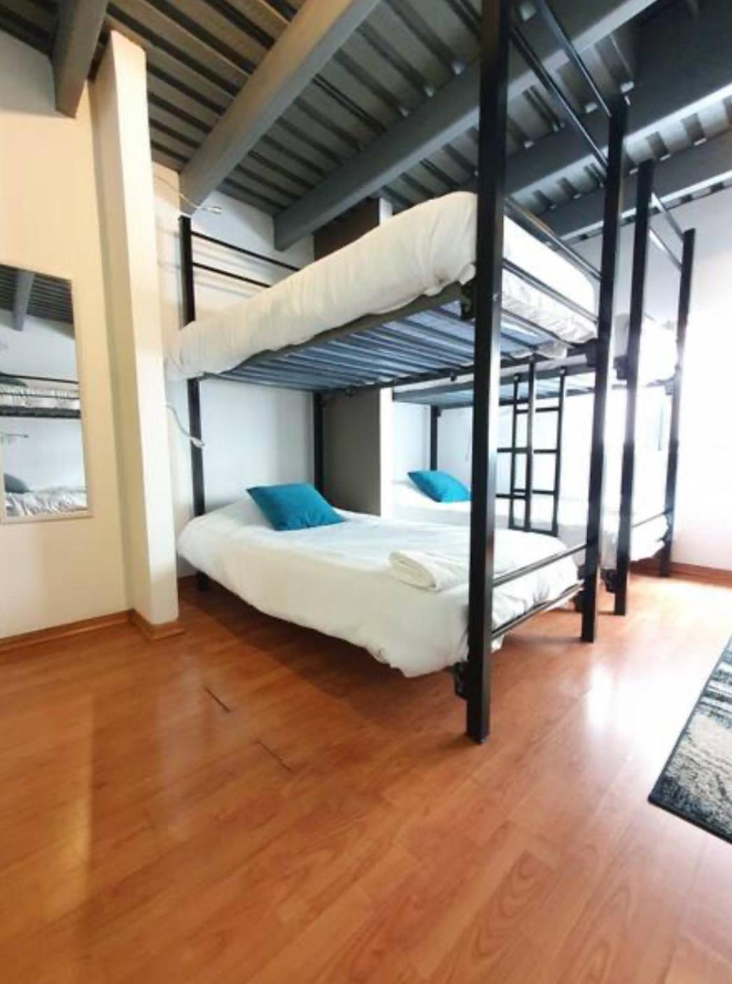 Hostel Location Ideal Viajeros Polanco Mexico City
