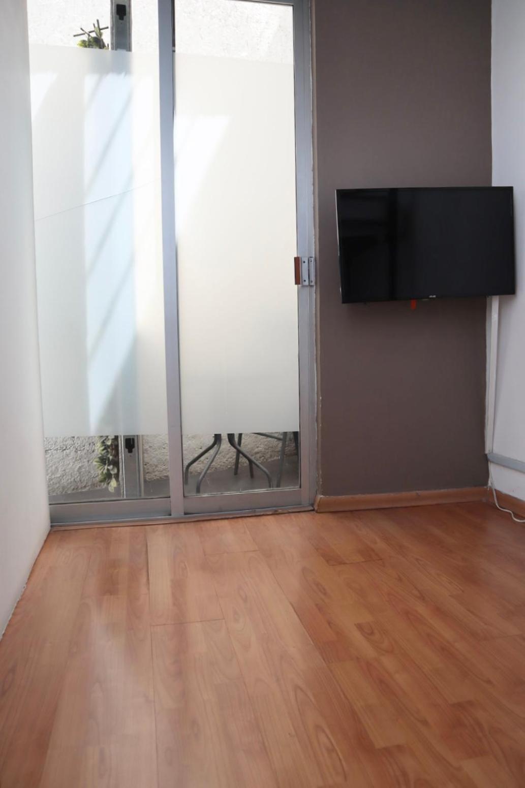 Location Ideal Viajeros Polanco Hostel